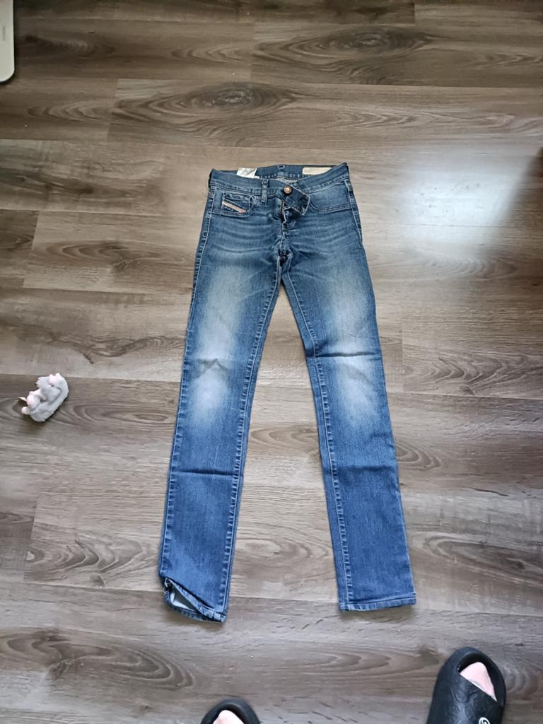 Diesel Skinny Jeans - Blauw - W24/W30, Blauw, Ophalen of Verzenden, Diesel, W28 - W29 (confectie 36)