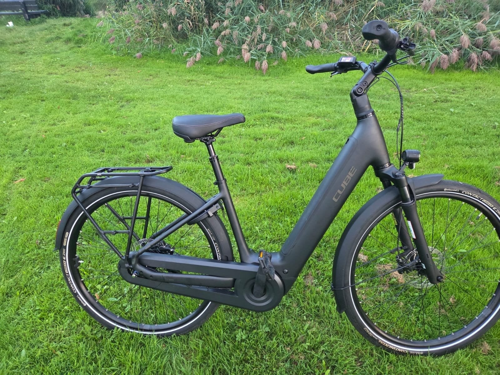 CUBE SUPREME HYBRID COMFORT ONE 600 e-bike, Ophalen of Verzenden, Zo goed als nieuw, 47 tot 51 cm, Cube