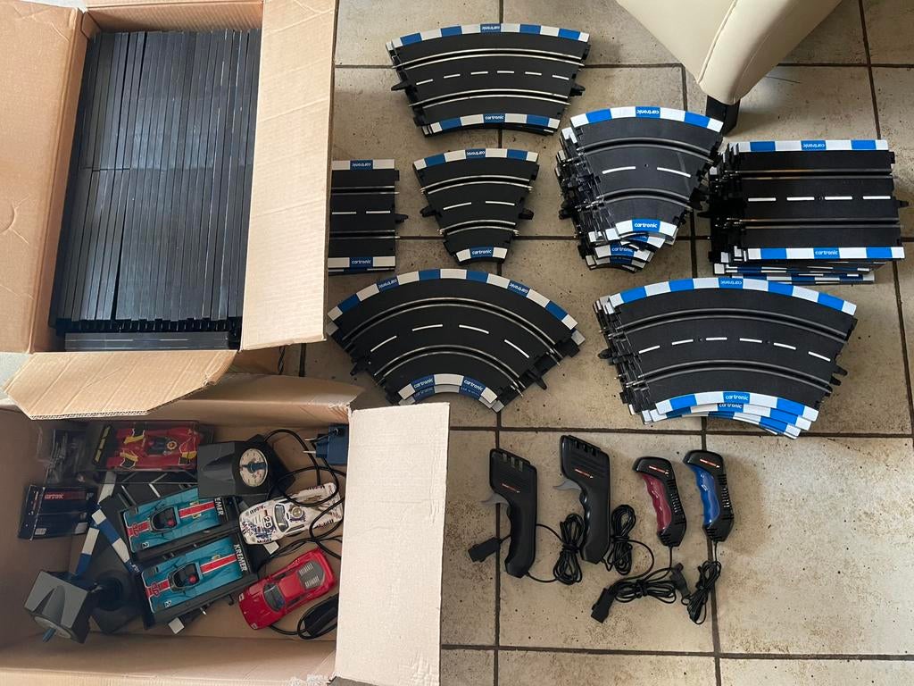 heel veel racebaan spullen incl Ferarri F40, Ophalen of Verzenden, Zo goed als nieuw, Elektrisch, Overige merken
