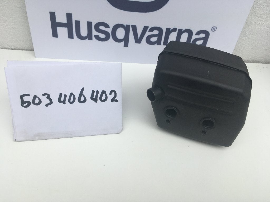 uitlaat husqvarna 503406402 nieuw past op 61 -  272, Ophalen of Verzenden, Nieuw, Husqvarna