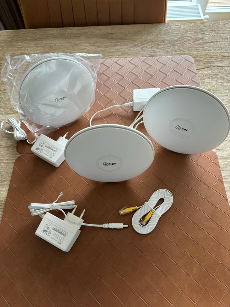 3 nieuwe WIFI versterkers, Computers en Software, WiFi-versterkers, Ophalen of Verzenden, Nieuw