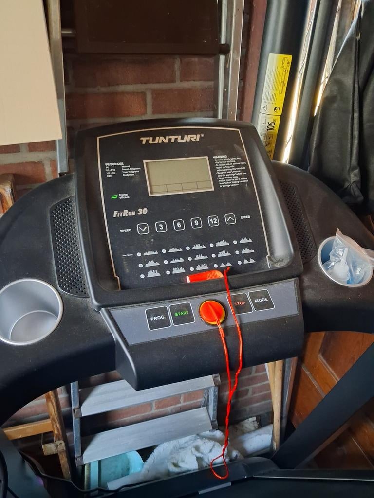 Tunturi fitrun 30, Ophalen, Zo goed als nieuw, Benen, Loopband