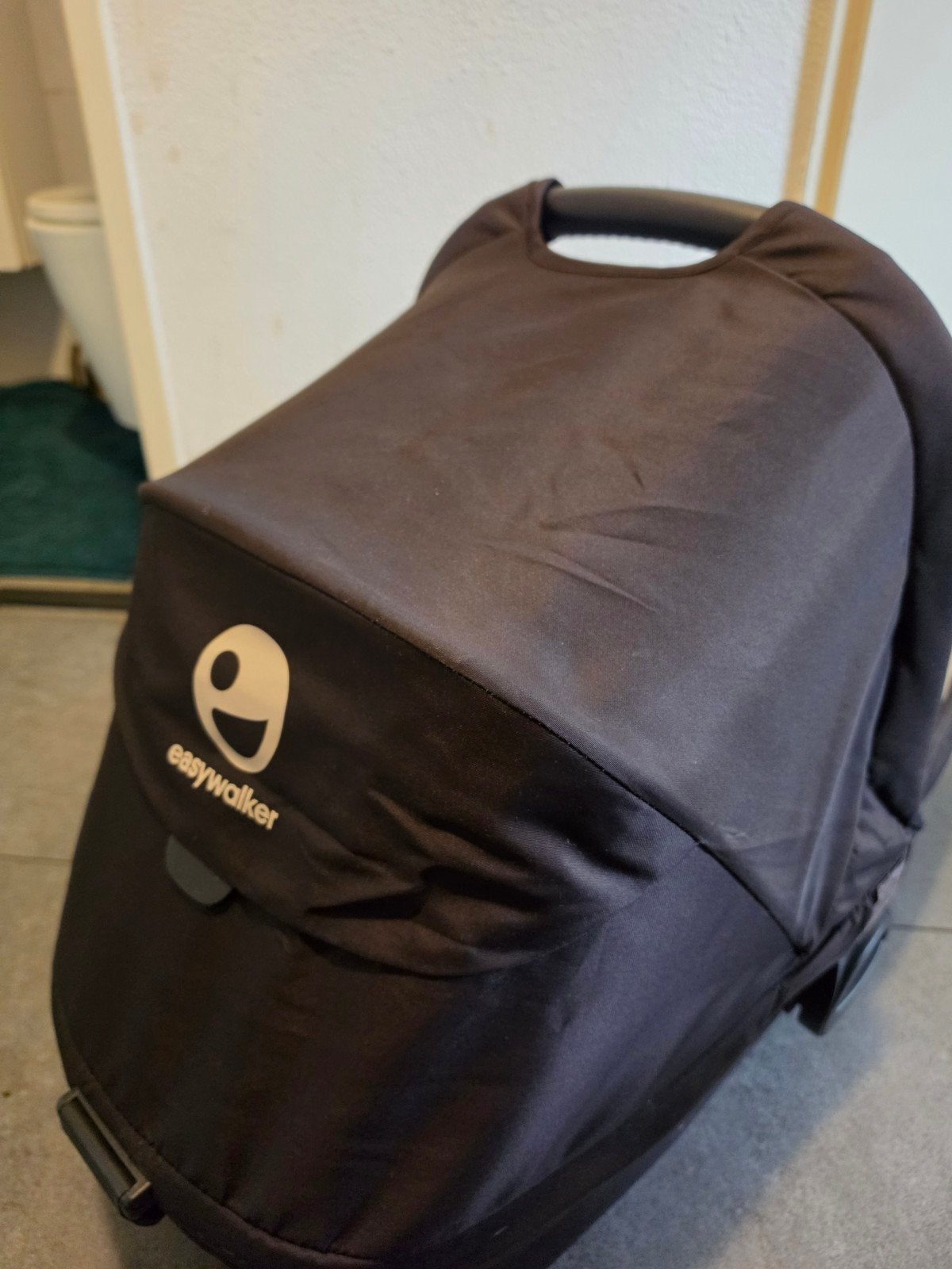 Easywalker babywieg zwart, Ophalen