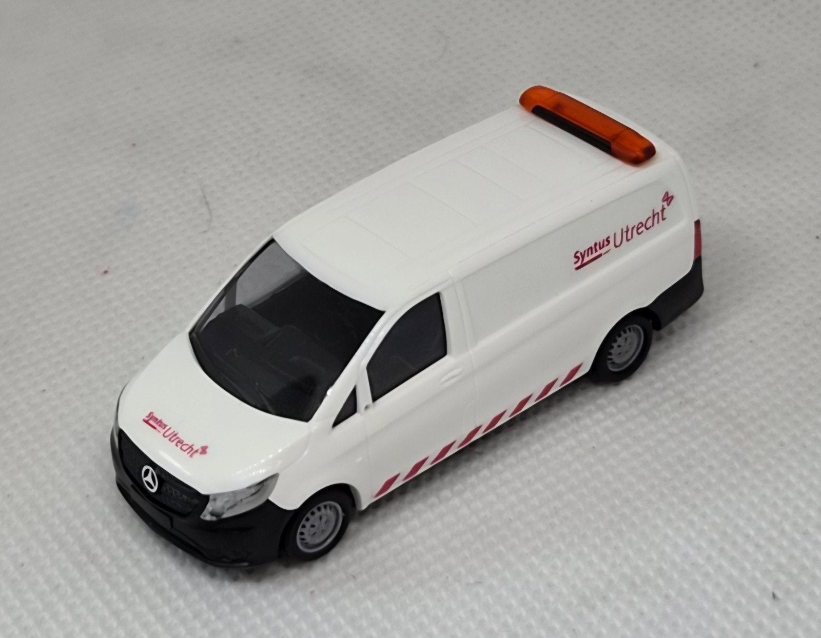 MB Vito Syntus Utrecht Eigenbouw, Hobby en Vrije tijd, Ophalen of Verzenden, Zo goed als nieuw, Auto, Overige merken