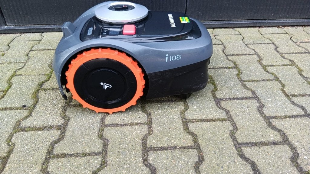 Jong gebruikte robotmaaier Segway I 108 VERKOCHT!!, Info@mansier.com, Gebruikt, Ophalen of Verzenden, Segway