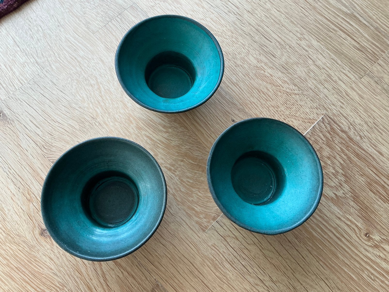 3 x Cor Unum waxinelichtjes, jaren 70. Groen glazuur., Antiek en Kunst, Ophalen of Verzenden