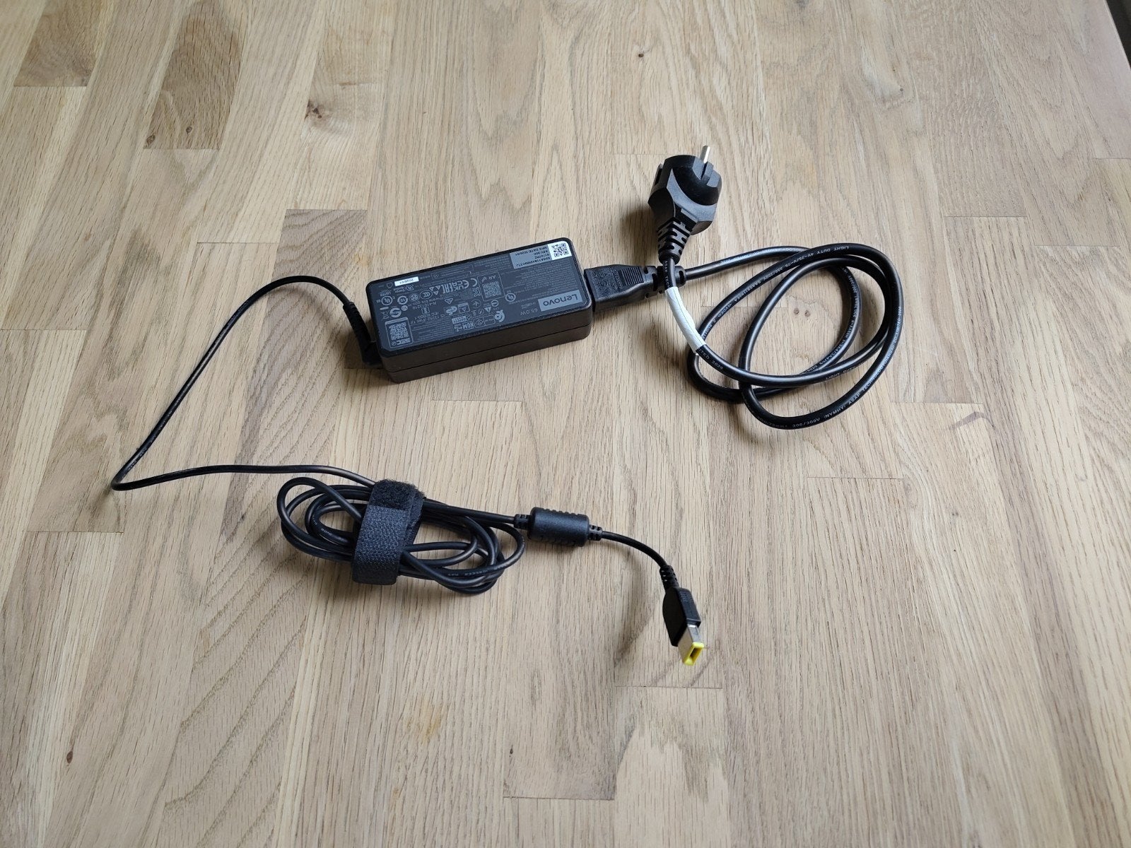 Lenovo 65W laptoplader - Nieuw. (Slim Tip)-EU Thinkcentre, Ophalen, Nieuw, Lenovo