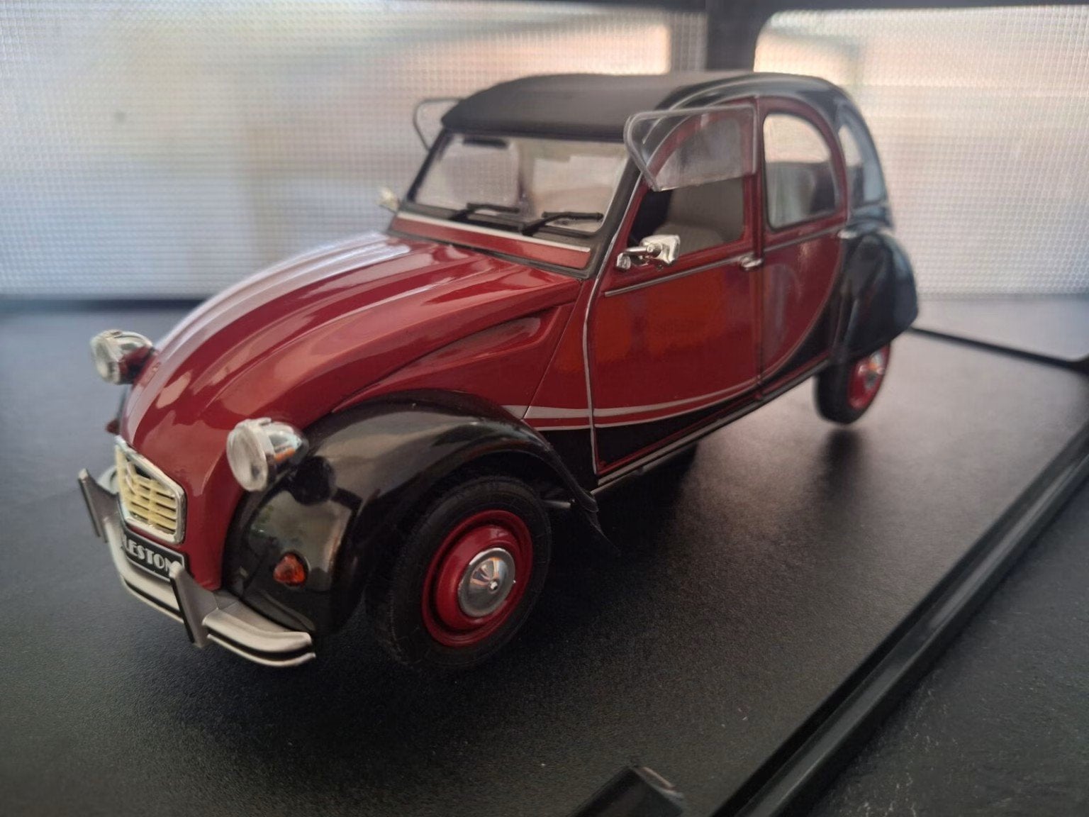 Citroën 2CV6 Charleston Schaal 1:18, Solido, Auto, Solido, Nieuw