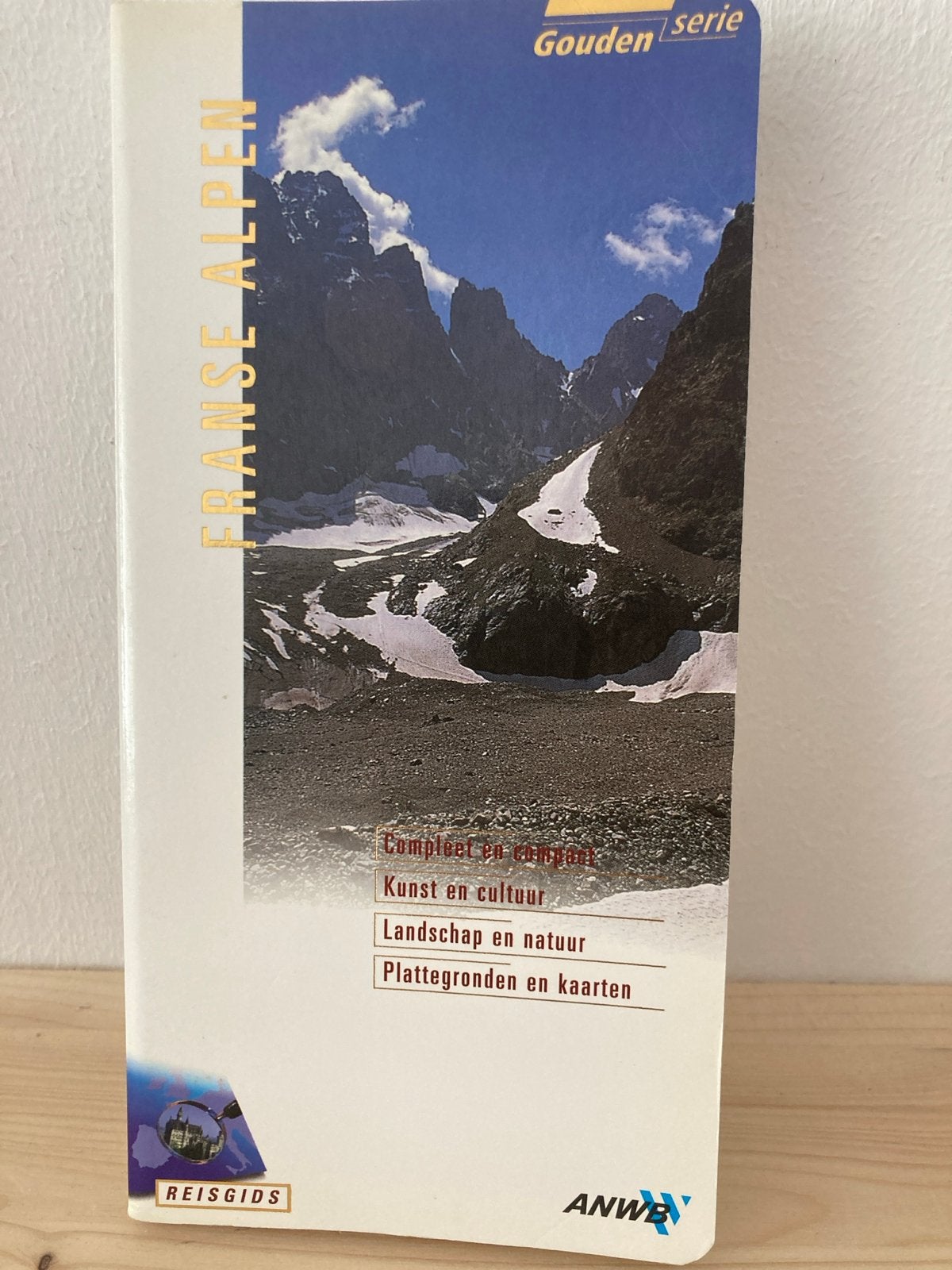 ANWB Reisgids Franse Alpen - Gouden Serie, Boeken, Reisgidsen, Europa, Ophalen of Verzenden, Zo goed als nieuw, Reisgids of -boek