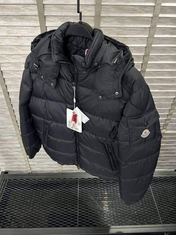 Moncler winterjas, Ophalen of Verzenden, Nieuw, Zwart