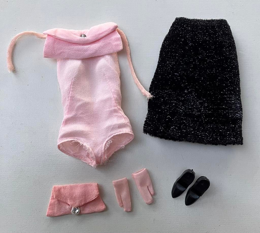 Vintage Barbie #1680 Atelier Fest/ Roseraie/Pink Parfait, Ophalen, Zo goed als nieuw, Kleertjes