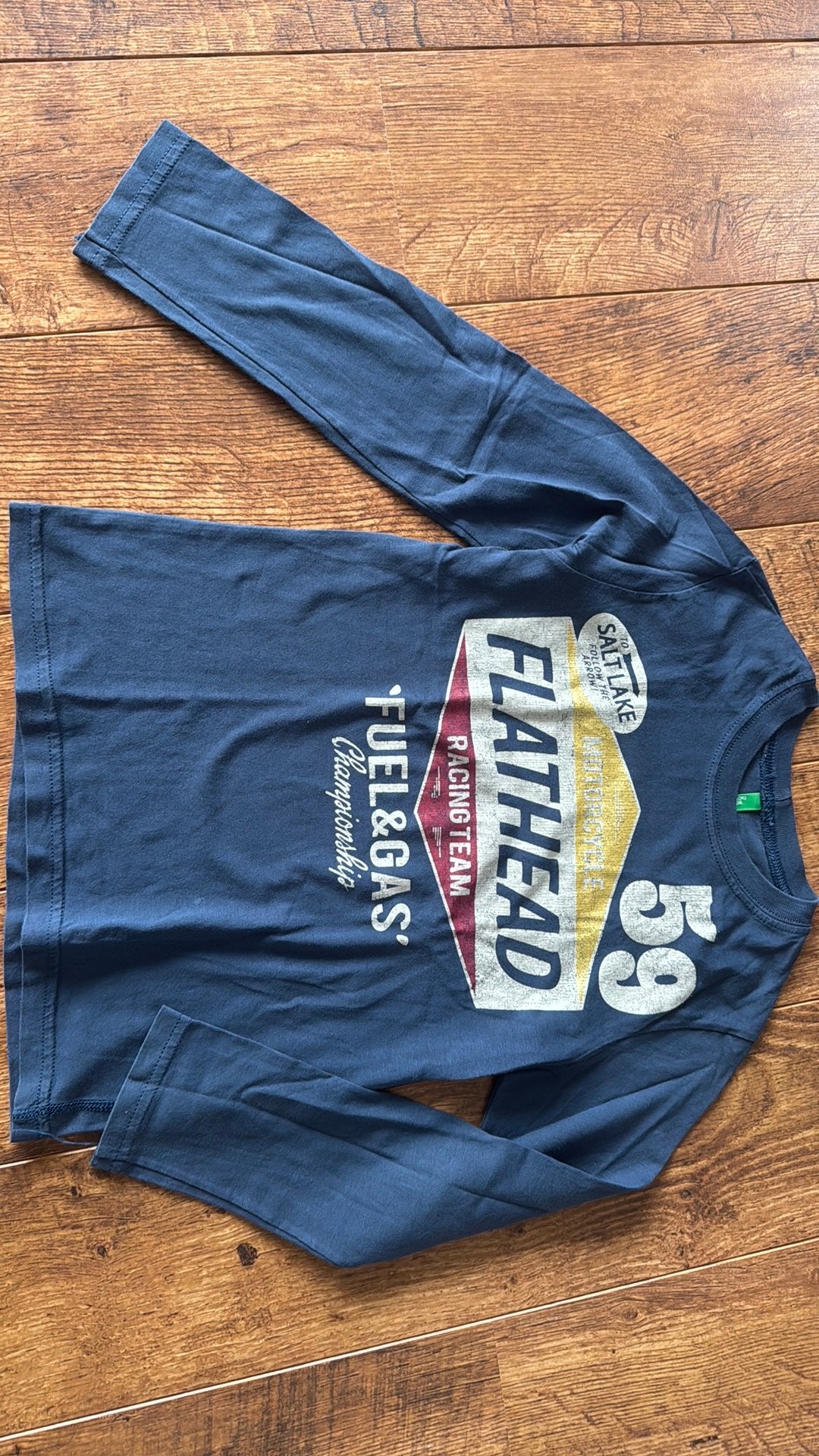 Benetton longsleeve 128, Ophalen of Verzenden, Zo goed als nieuw, Jongen, Shirt of Longsleeve