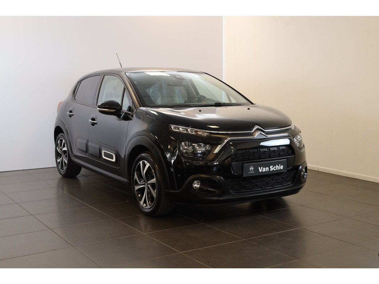 Citroën C3 PT 83 Shine Lichtmetaal | Camera | Carplay | Key, 83 pk, Gebruikt, 1199 cc, Automatische klimaatregeling