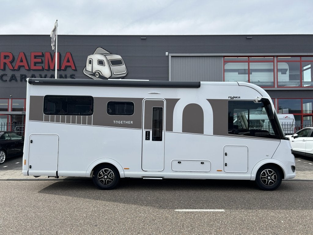 Caravans And Camping Frankia