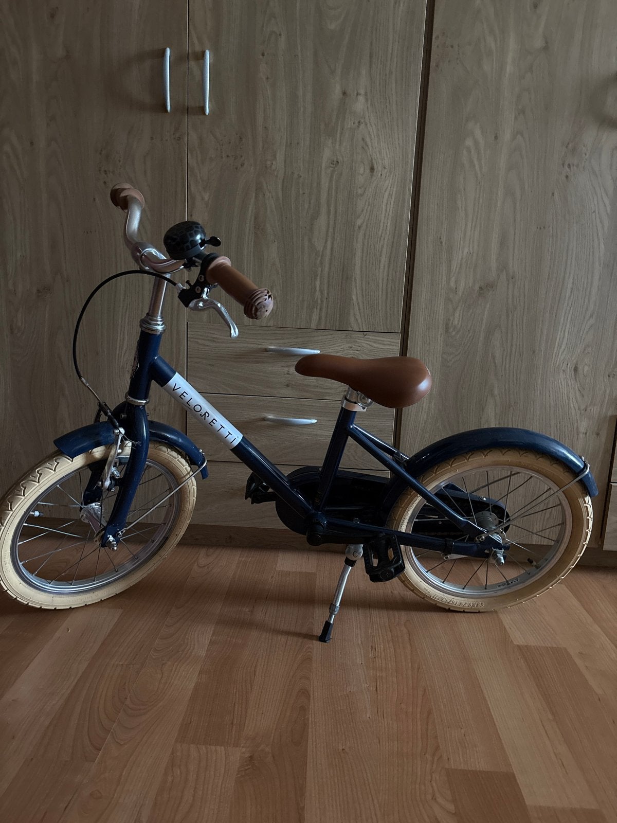 Veloretti kinderfiets 16 inch - Zo goed als nieuw, Fietsen en Brommers, Fietsen | Kinderfietsjes, Ophalen of Verzenden, Zo goed als nieuw
