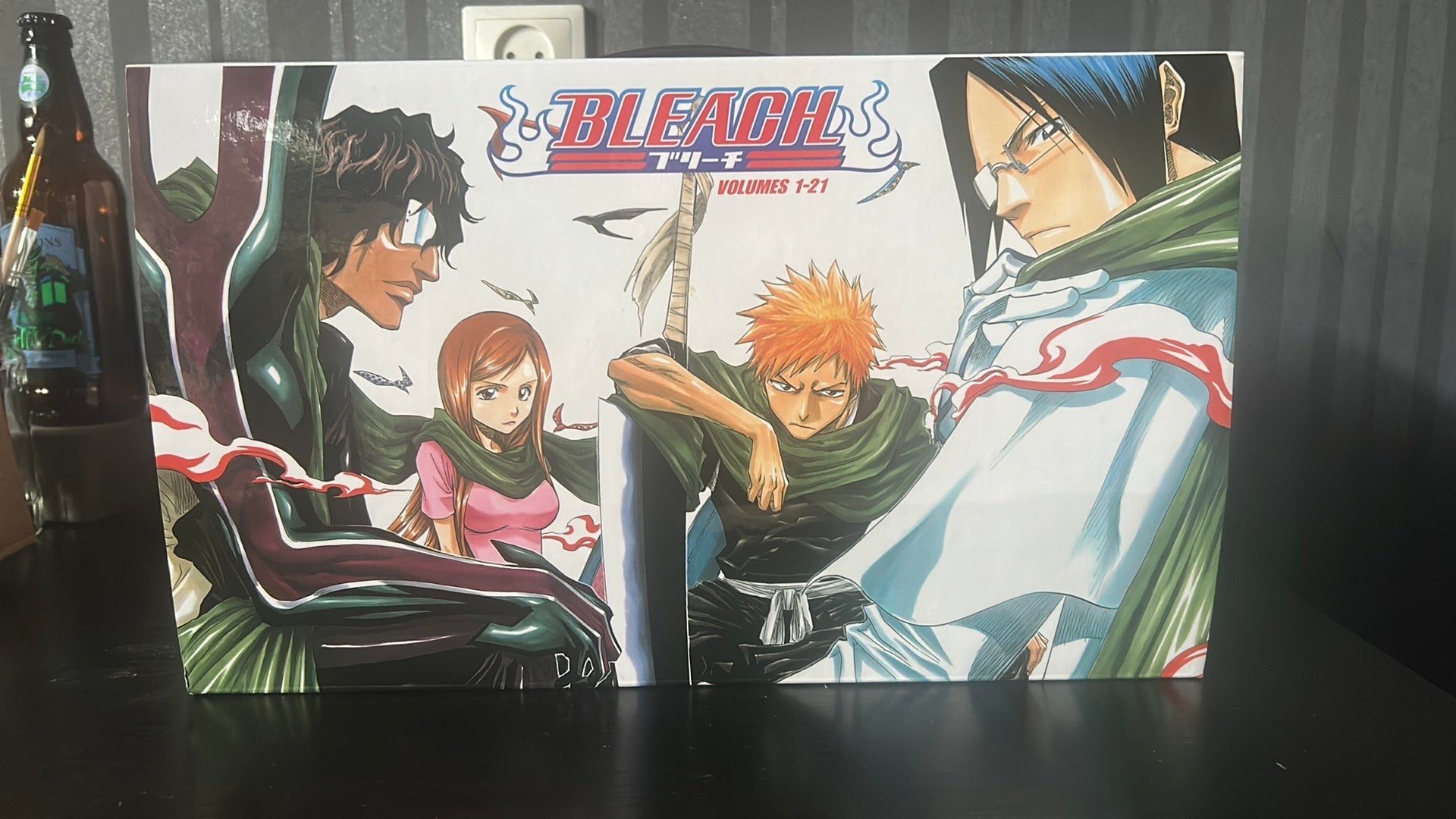 Bleach manga box set volume 1-21 inc poster en travel guide, Eén persoon