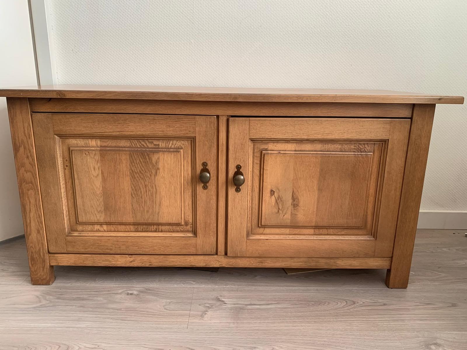 Massief eikenhouten tv-meubel / dressoir, Ophalen, Gebruikt, 100 tot 150 cm, Eikenhout
