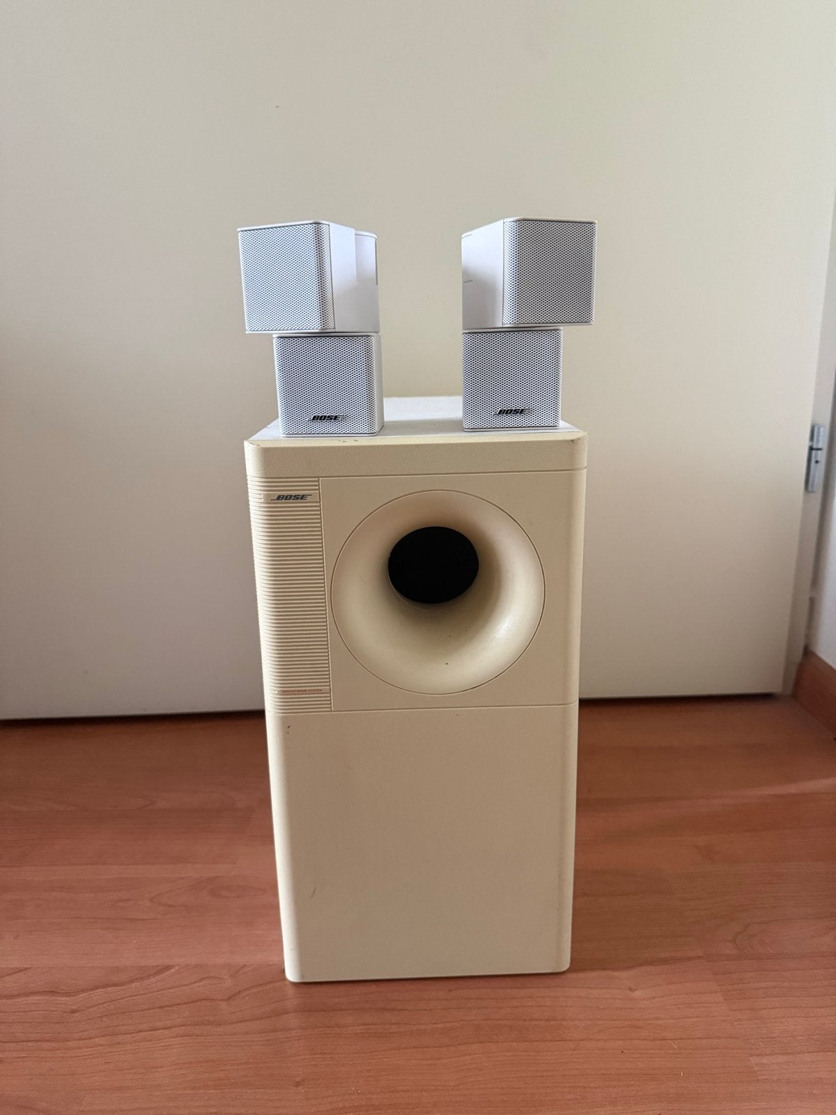 Bose Acoustimass met Jewel Cube speakers, Audio, Tv en Foto, Gebruikt, Speakerset, Bose, Geschikt voor surround/home cinema