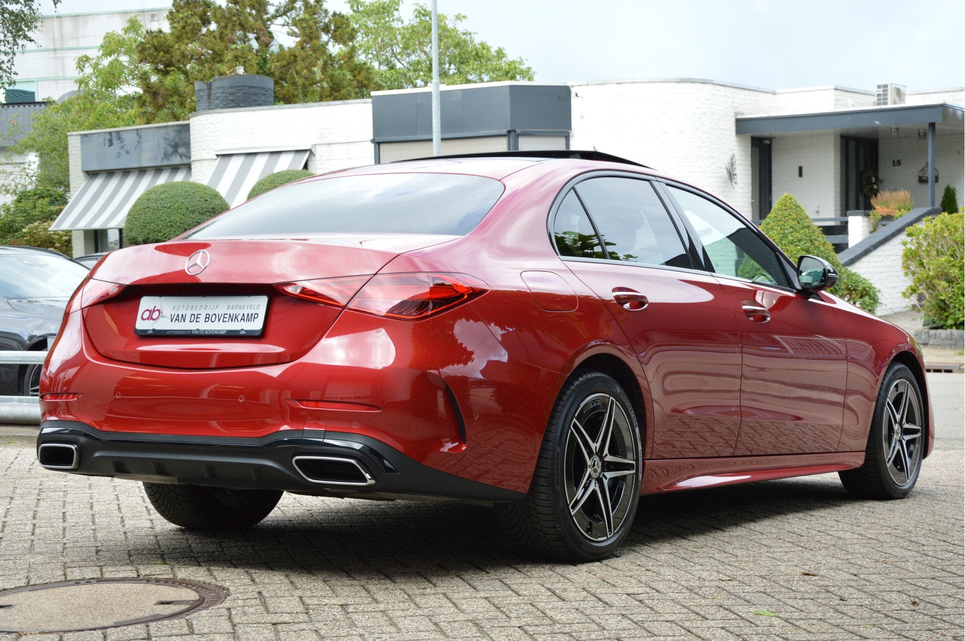 Mercedes-Benz C-Klasse 400 e 4MATIC AMG Line PANORAMADAK | B, Automaat, 4 cilinders, 167 km/l, Plug-in hybride