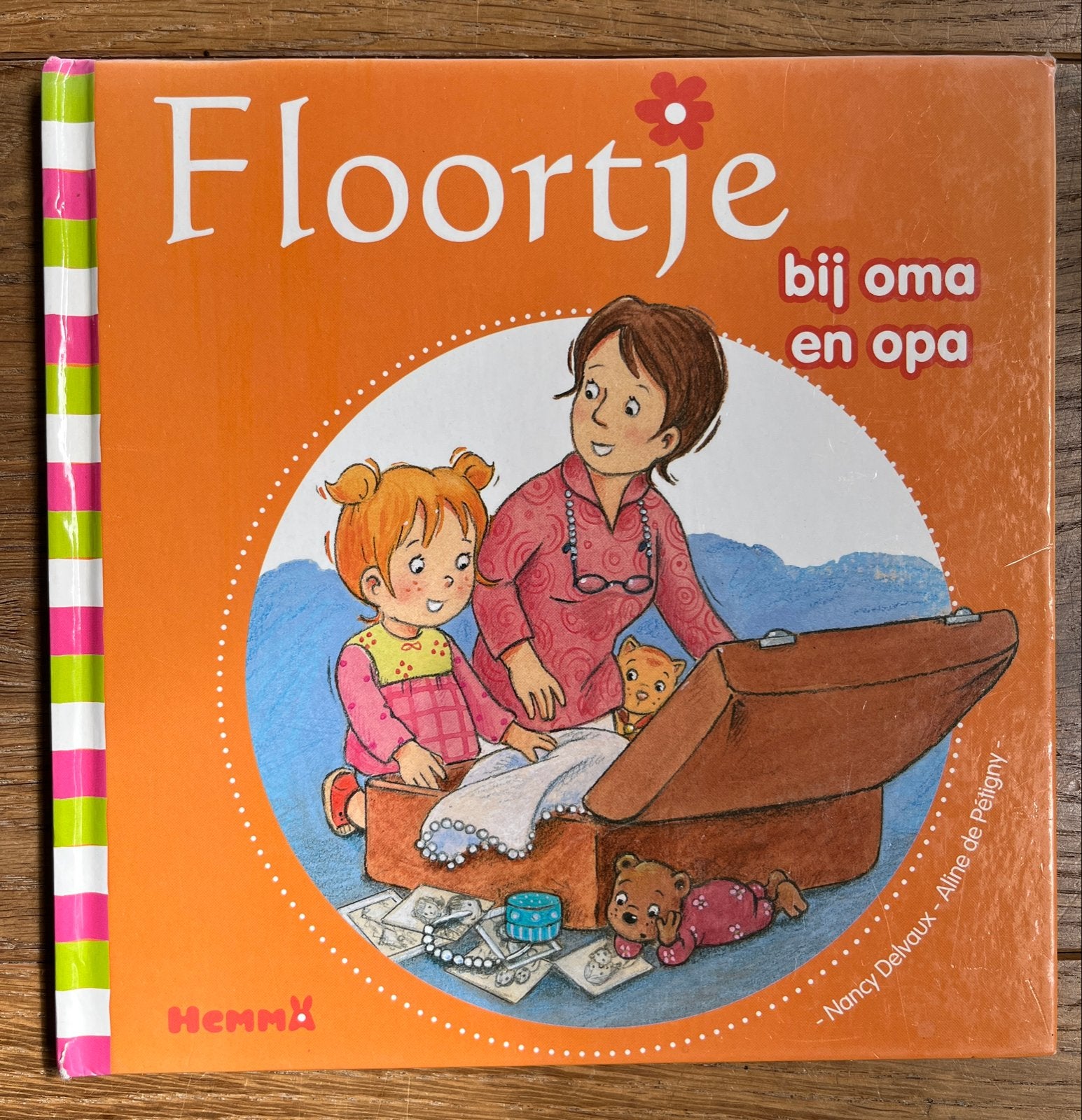 Floortje bij oma en opa - Hemma prentenboek, Boeken, Kinderboeken | Kleuters, Fictie algemeen, Jongen of Meisje, Ophalen of Verzenden