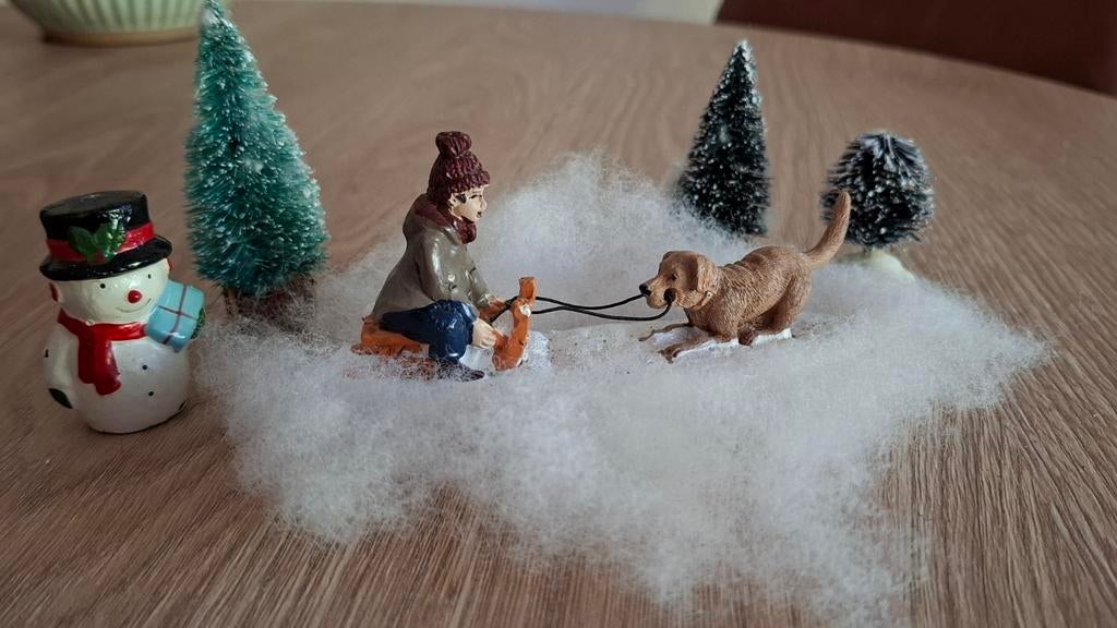 Figuurtjes voor bij het kerstdorp., Diversen, Ophalen of Verzenden