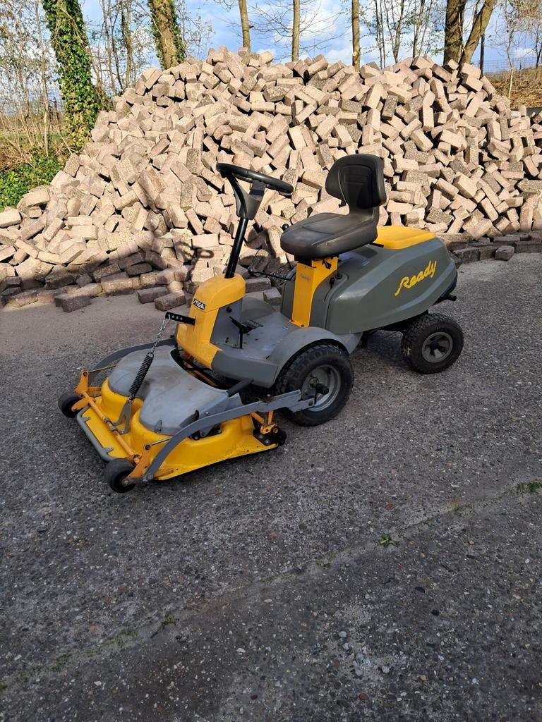 Stiga Ready 10.5 pk      895 euro, Tuin en Terras, Zitmaaiers, Ophalen, Gebruikt, Stiga, Versnellingen