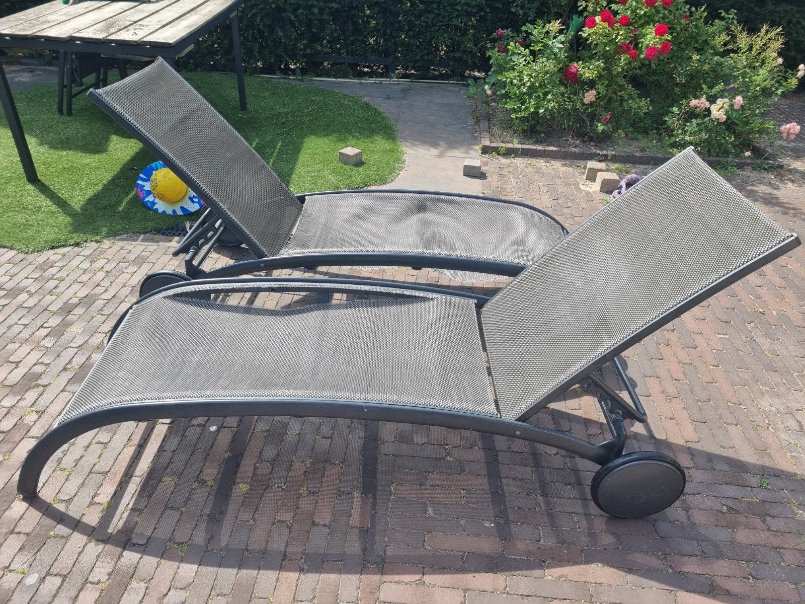 Verstelbaar Bellagio ligbed met wielen, Ophalen of Verzenden, Aluminium, Verstelbaar