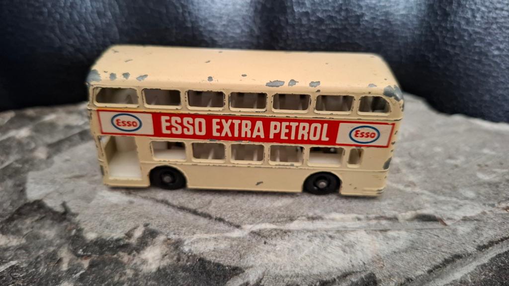 Matchbox Daimler Bus Esso Extra Petrol, Ophalen of Verzenden, Gebruikt