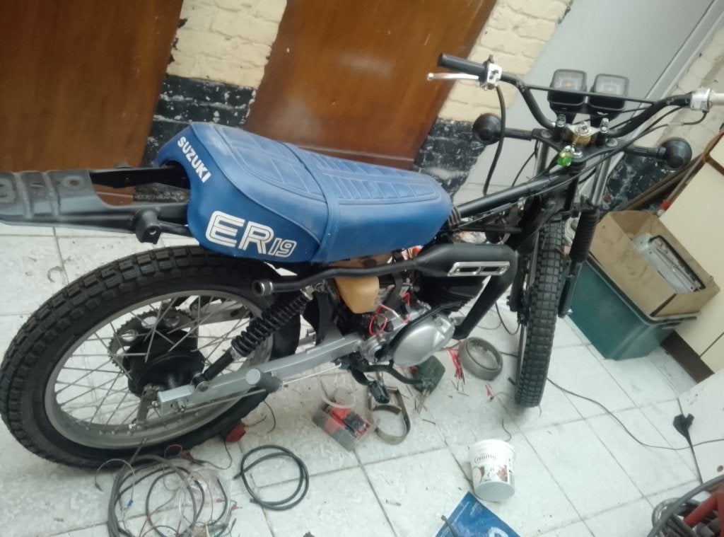 SUZUKI TS50ER BJ 1980, Fietsen en Brommers, Ophalen, Maximaal 45 km/u, Zo goed als nieuw, 50 cc