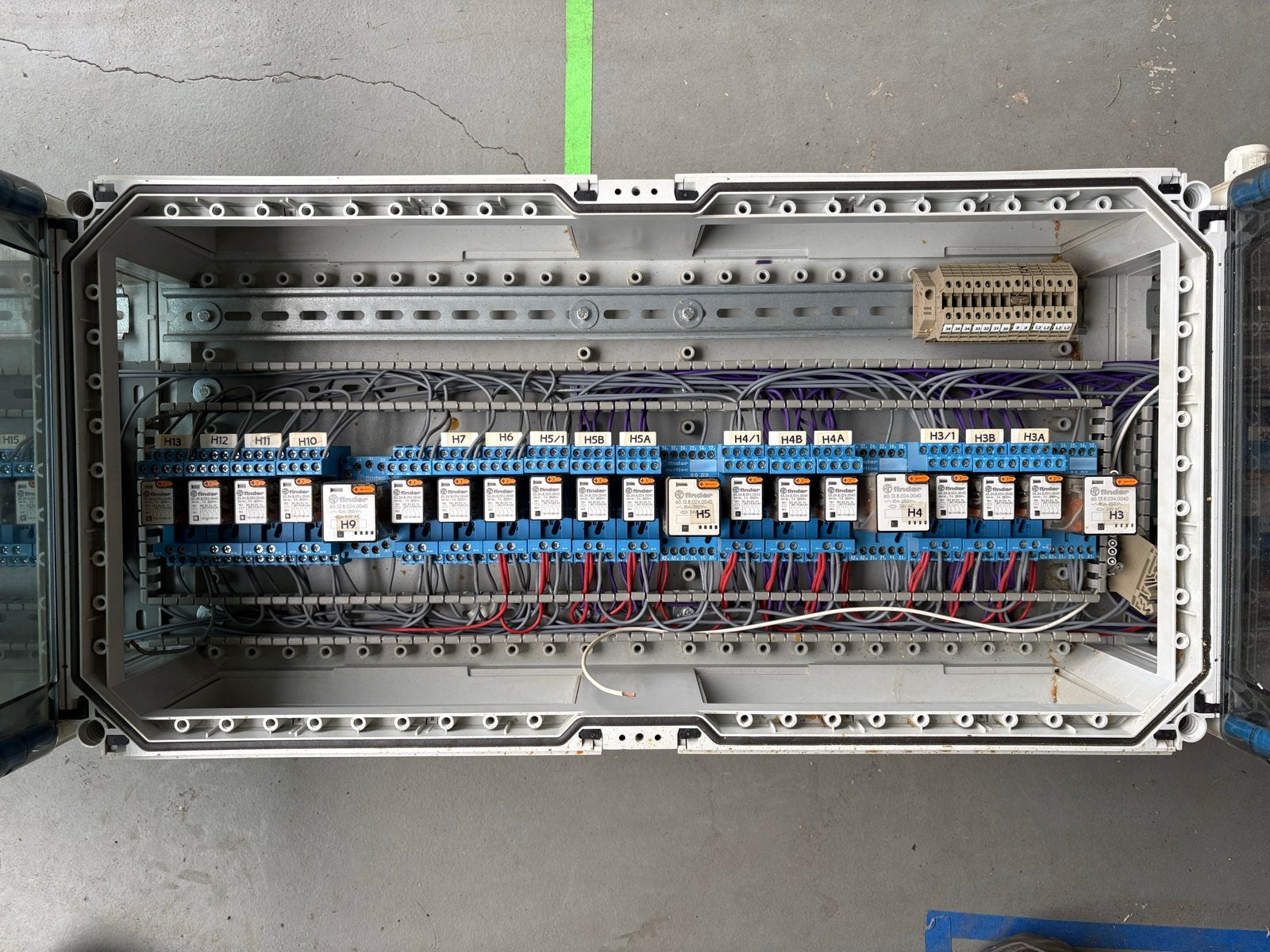 Elektrische schakelkast met Finder relais en transformator, Ophalen of Verzenden