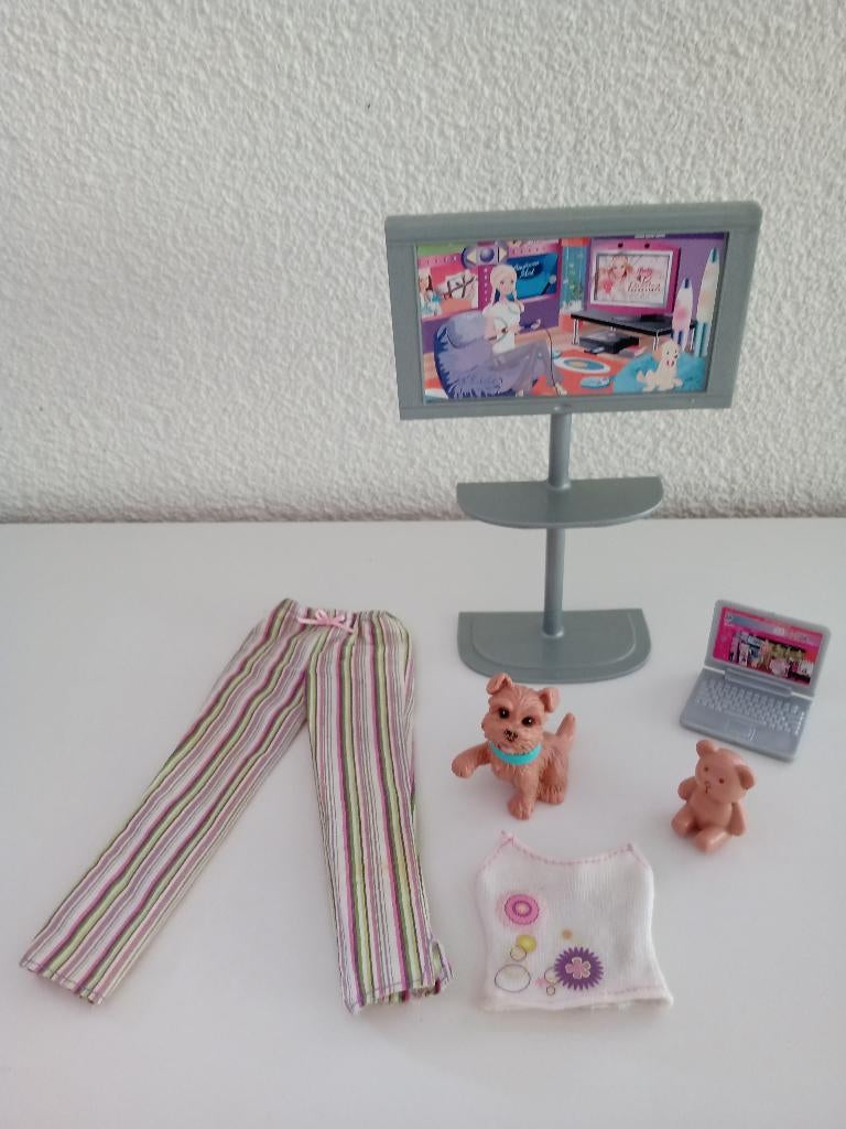 Items voor My House Bedroom & Doll Set L9485, Verzamelen, Ophalen of Verzenden, Gebruikt, Accessoires