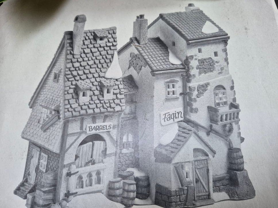 Department 56 oliver twist fagins hideout, Diversen, Ophalen of Verzenden, Zo goed als nieuw