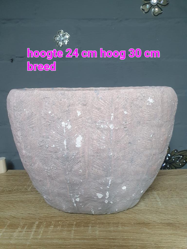 Nieuwe Aardewerk Bloempot -, Tuin en Terras, Bloempotten, Nieuw, Aardewerk, Ophalen of Verzenden