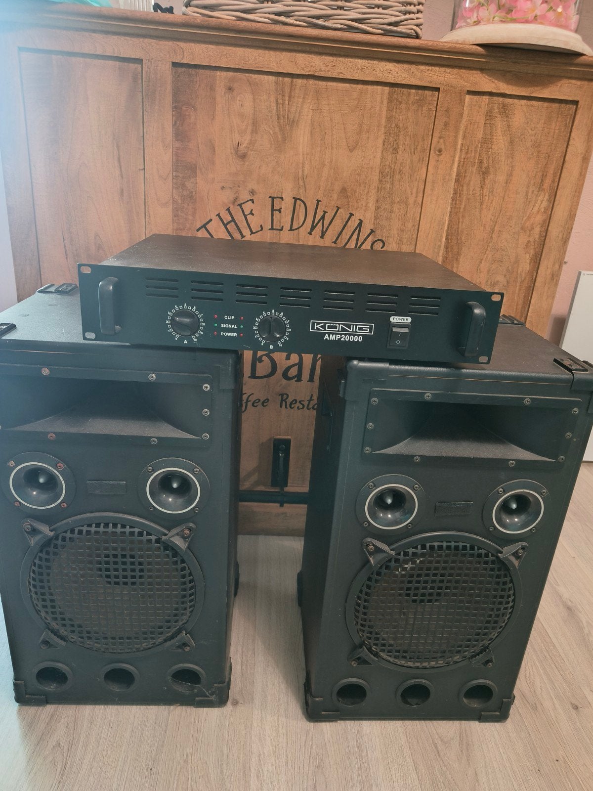 Magnat Monitor 2000 speakerset met Konig versterker