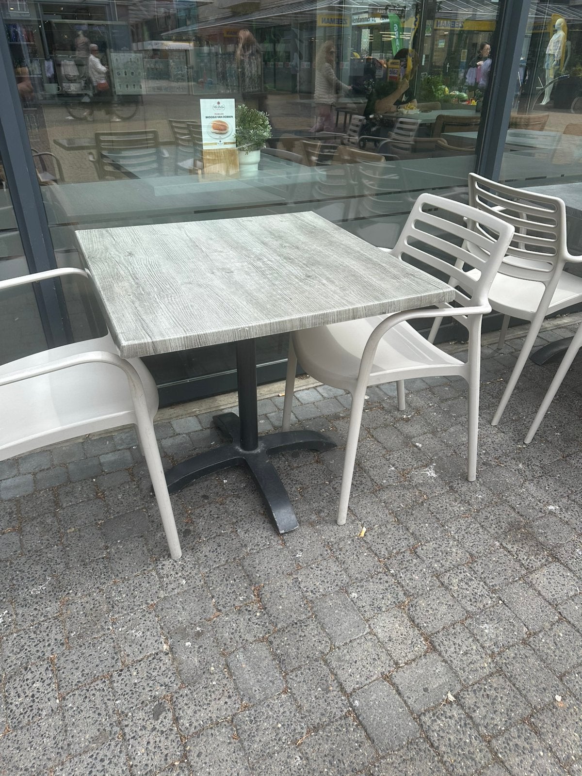 2 Terras tafels (80x80), Ophalen, Zo goed als nieuw