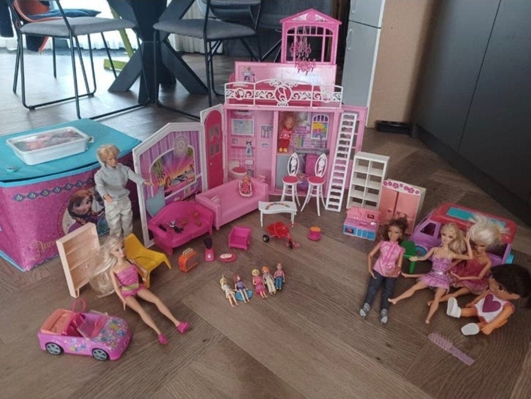 Barbie, Ophalen