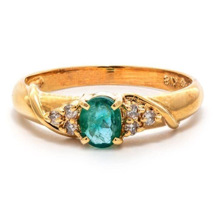 18 K gouden ring bezet met smaragd 0,37 Ct en diamanten, Verzenden, Met edelsteen, Dame, Goud