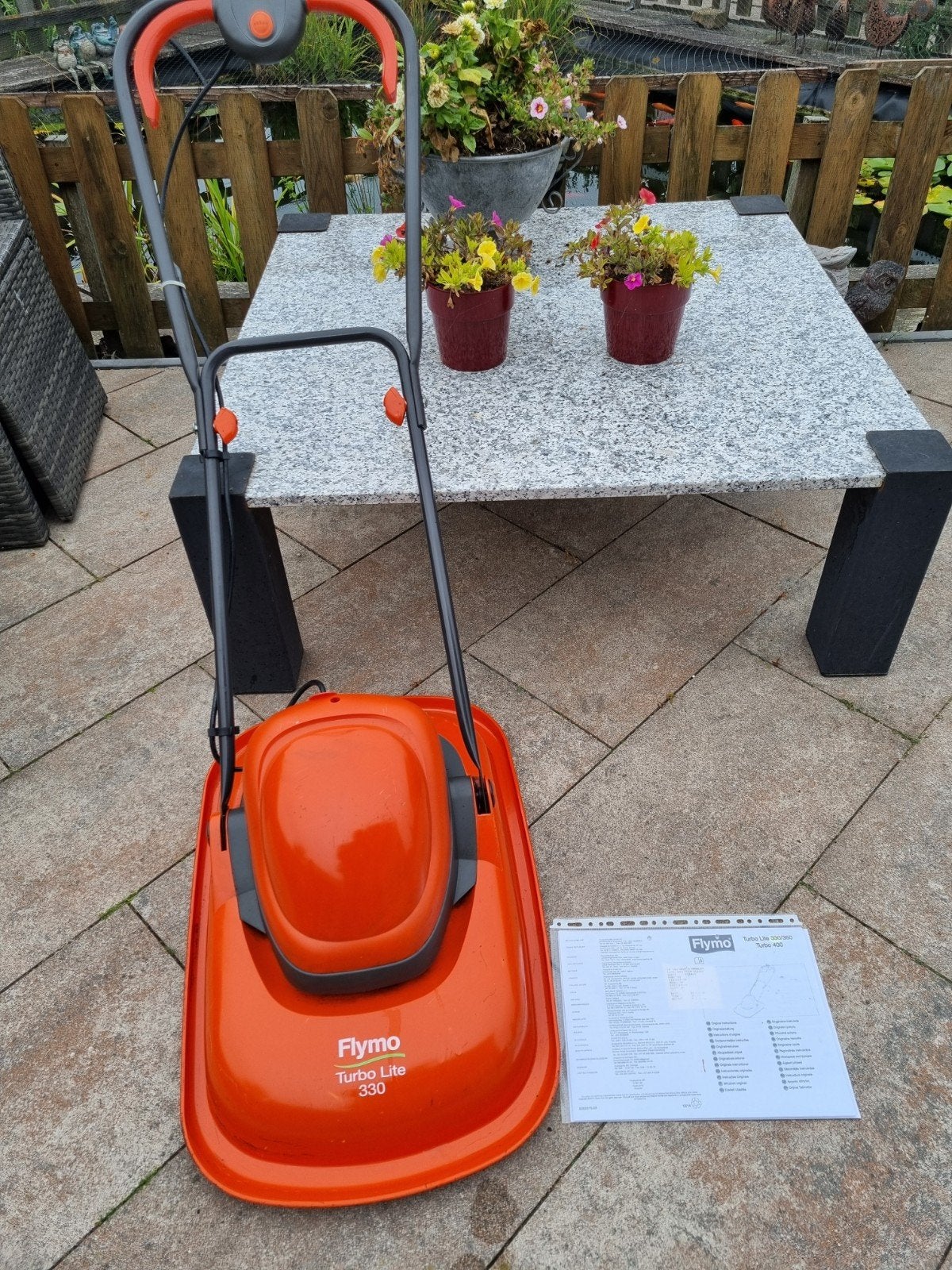 Flymo Turbo Lite 330 Zweefmaaier - Elektrisch, Ophalen, Gebruikt, Elektrische grasmaaier, Flymo