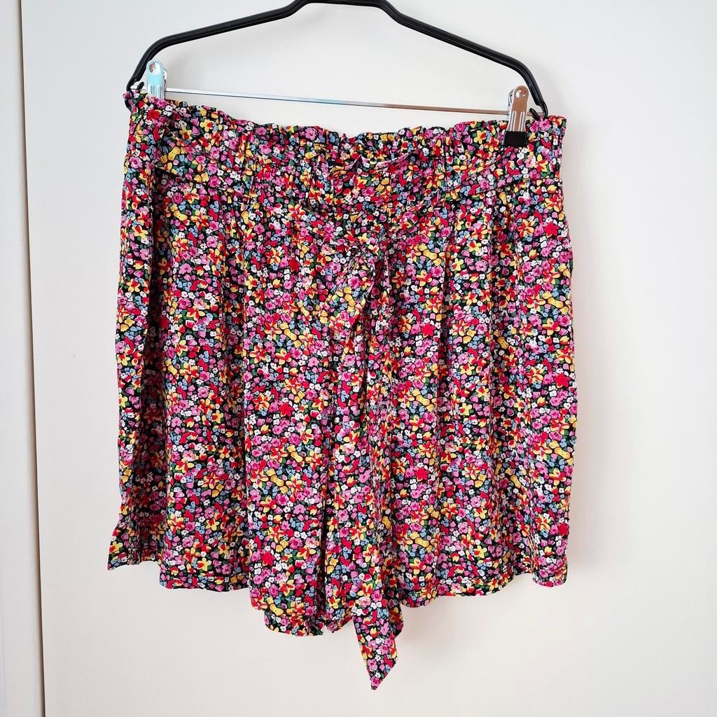 Pescara, bloemenprint shorts, maat XXL - NIEUW, Kleding | Dames, Rokken, Maat 46/48 (XL) of groter, Pescara, Nieuw, Ophalen of Verzenden