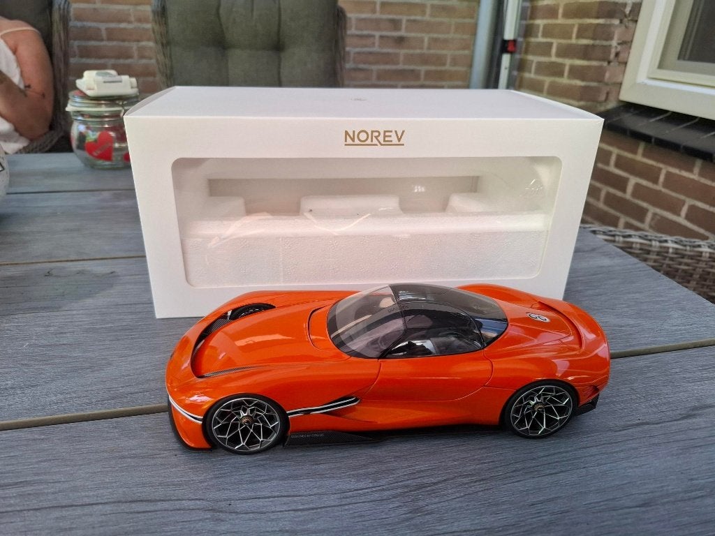 AANBIEDING !!  Genesis X Gran Turismo Berlinette VGT 1:18, Ophalen of Verzenden, Nieuw, Auto, Norev