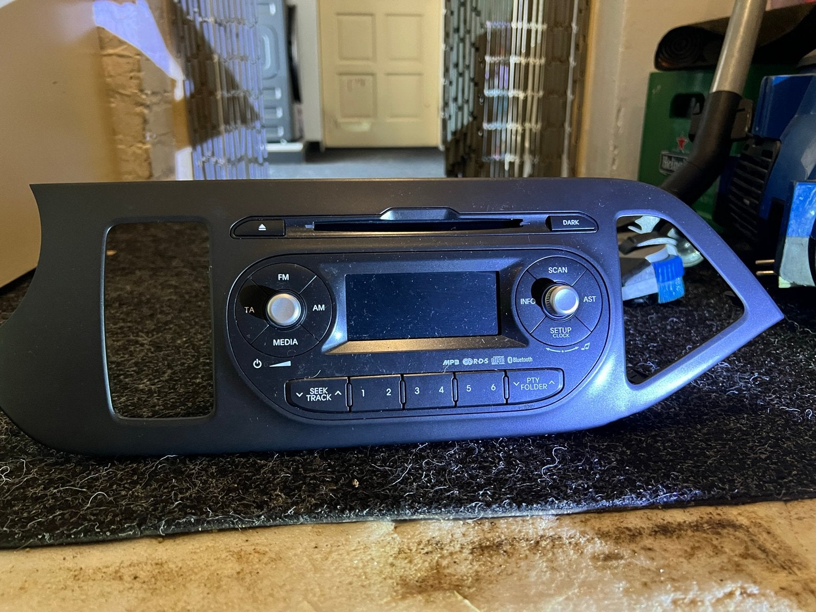 Radio front Kia Picanto - Geen defecten, Auto diversen, Autoradio's, Ophalen of Verzenden, Gebruikt