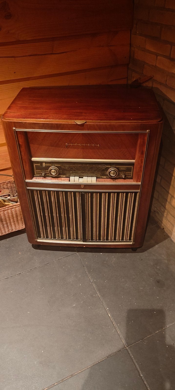 Aristona radio met platen speler, Antiek en Kunst, Ophalen