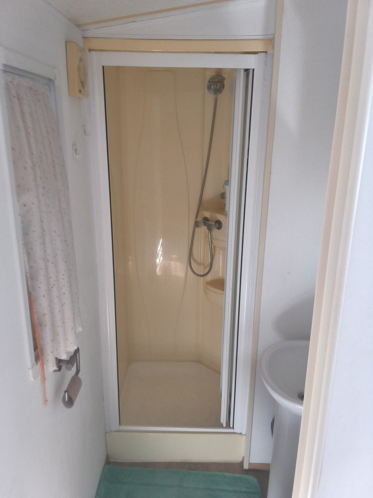 Speciale Aanbieding Sta Caravan m. losse Voorbouw Unit ., Tot en met 4
