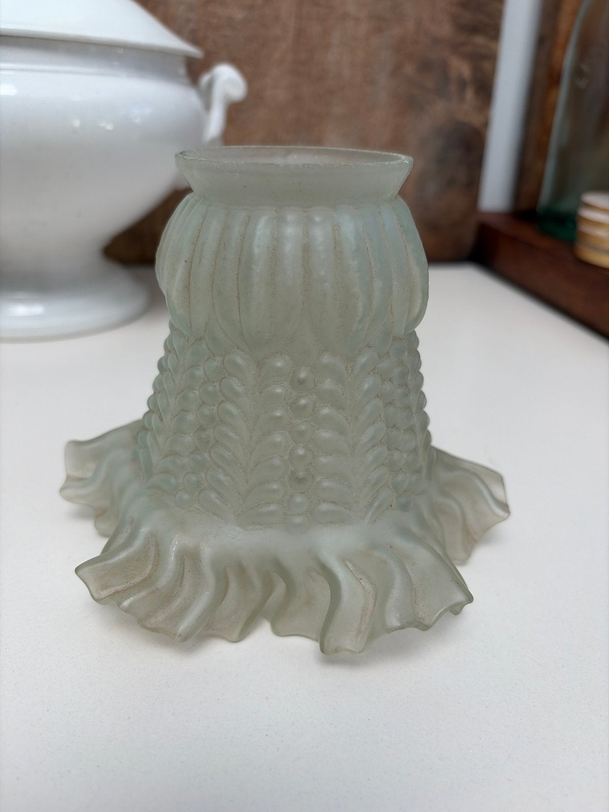 Antiek glazen lampenkapje met decoratief patroon, Ophalen of Verzenden