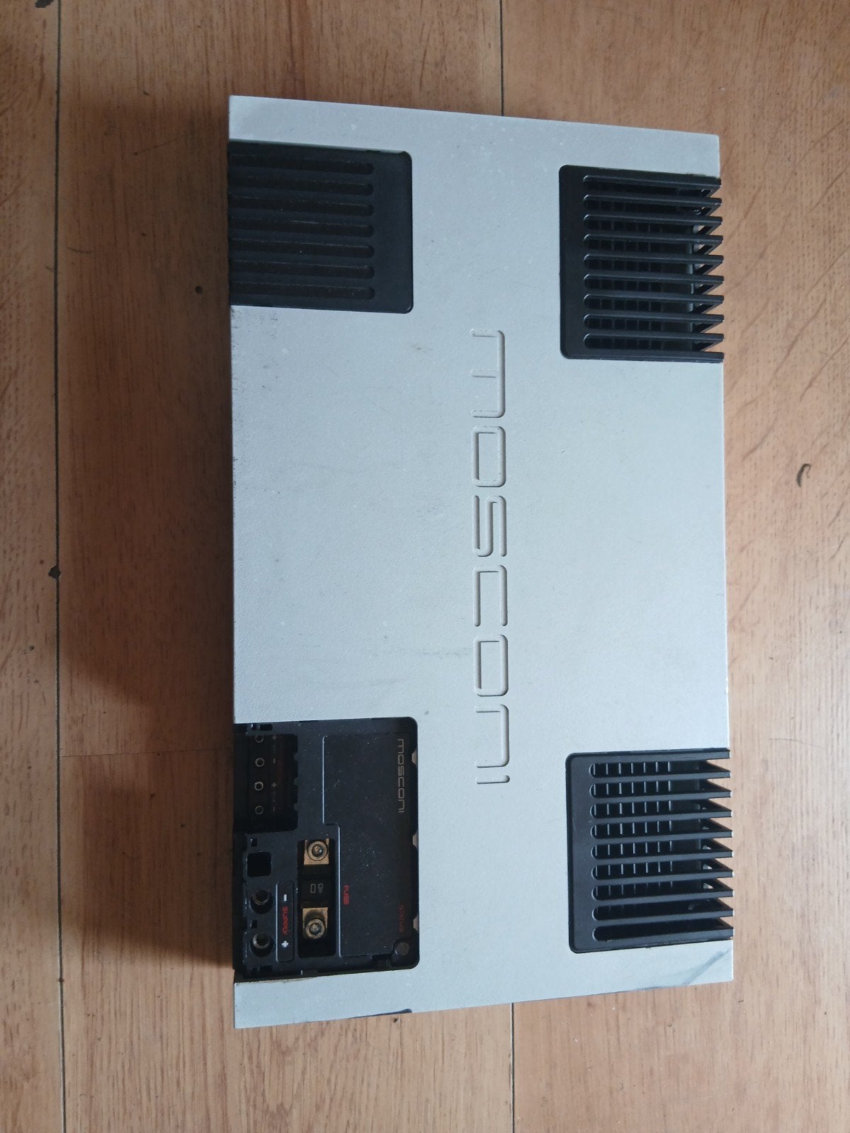 Mosconi as200.2, Auto diversen, Autospeakers, Ophalen of Verzenden, Gebruikt