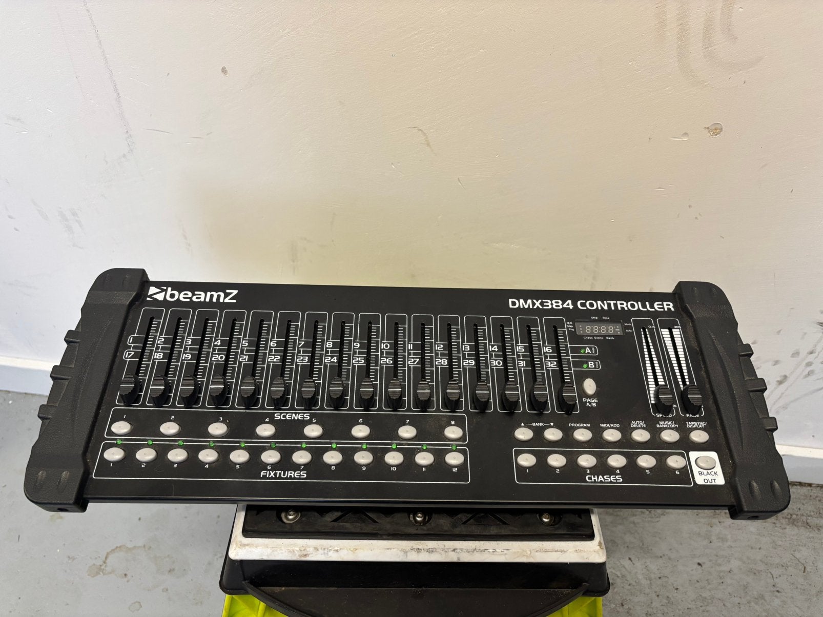 BeamZ dmx controller  384 kanaals, Ophalen of Verzenden, Zo goed als nieuw, Licht
