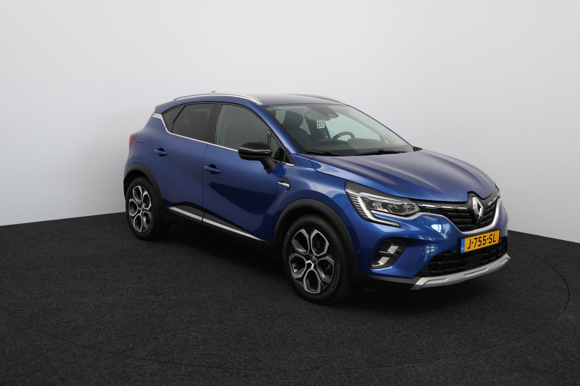 Renault Captur 1.3 TCe 130 Edition One/ LED Koplampen/ 360 C, Voorwielaandrijving, Stof, Gebruikt, 4 cilinders