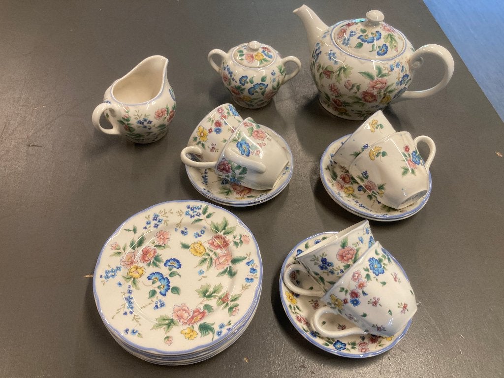 T.k. Laura Ashley theeservies compleet, Ophalen of Verzenden