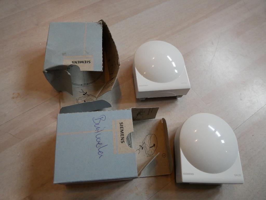 Siemens QAC22 Buitentemperatuuropnemer, Ophalen of Verzenden, Nieuw