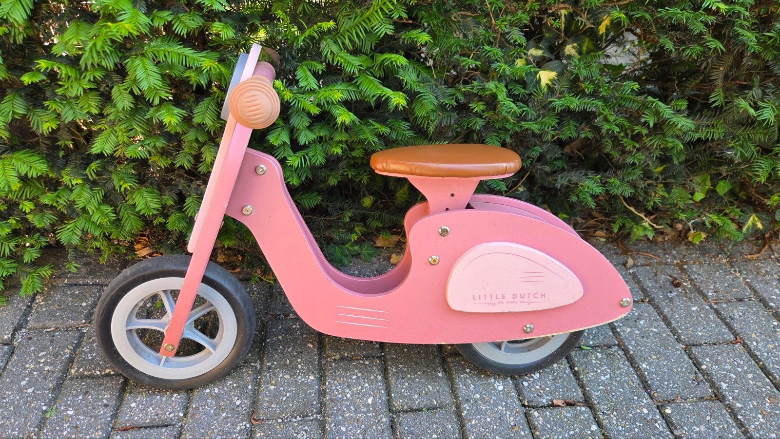 Little Dutch loopscooter roze, Ophalen, Gebruikt